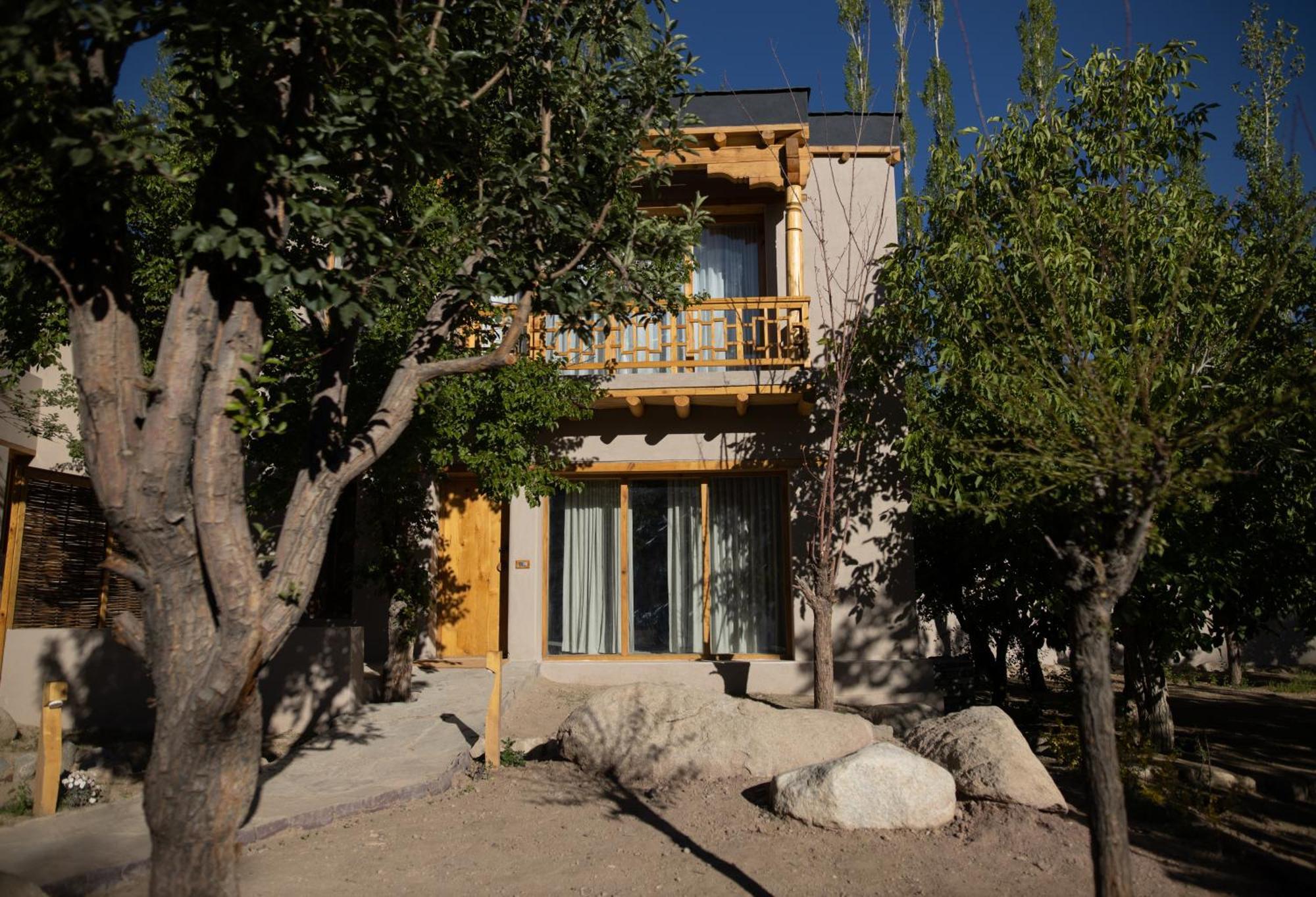 Dolkhar Resort Leh Esterno foto